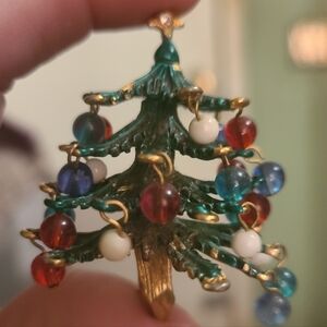 Hattie Carnegie Christmas Tree Brooch- AS IS!
